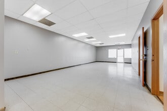 1023 Pittsburgh Rd, Uniontown, PA for lease Interior Photo- Image 1 of 11