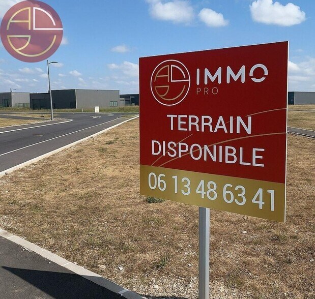 Land in Portet-sur-Garonne for lease - Building Photo - Image 1 of 3