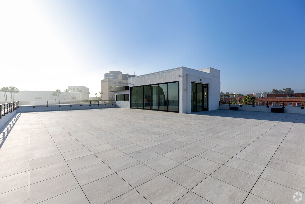 9632-9648 Brighton Way, Beverly Hills, CA à louer Photo intérieure- Image 1 de 9