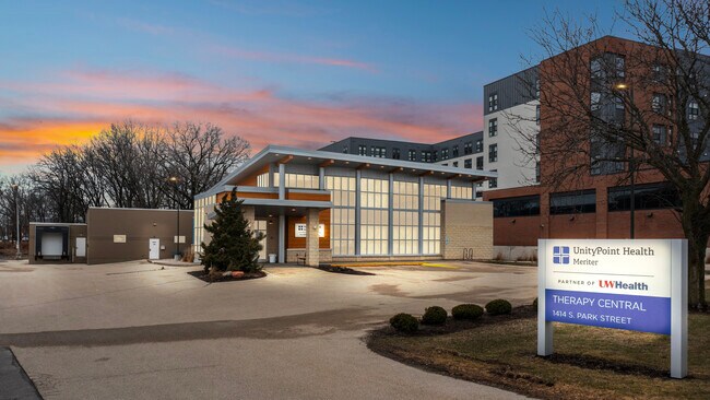 More details for 1414 S Park St, Madison, WI - Health Care for Sale