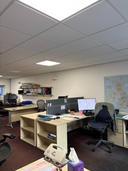 Unit 8 English Business Park, English Close, Hove à vendre - Photo intérieure - Image 2 de 20