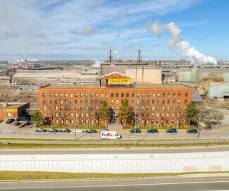 Plus de détails pour 3100 E 45th St, Cleveland, OH - Bureau à vendre