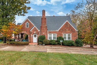 Plus de détails pour 2920 Reynolda Rd, Winston-Salem, NC - Bureau à vendre