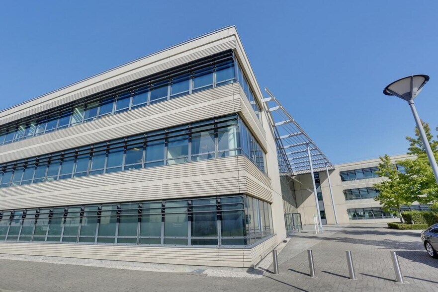 Bureau dans Wissous à louer - Photo du bâtiment - Image 3 de 18