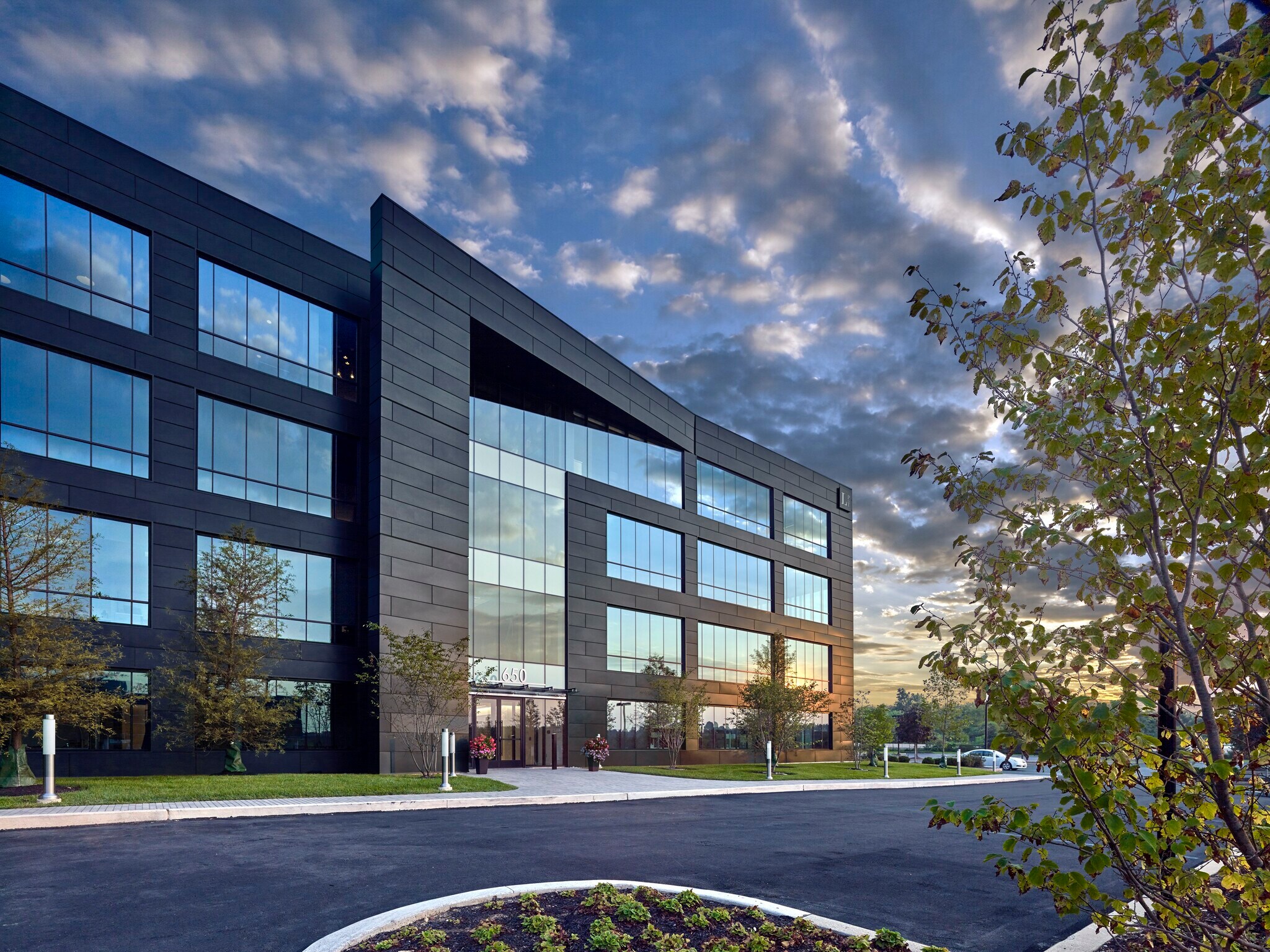 650 E Swedesford Rd, Wayne, PA à louer Photo principale- Image 1 de 11