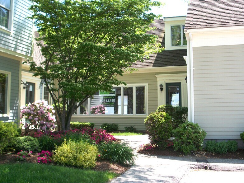 293-295 Washington St, Norwell, MA à louer - Photo du bâtiment - Image 2 de 4