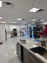 15499 SW 12th St, Sunrise, FL for lease Interior Photo- Image 2 of 27