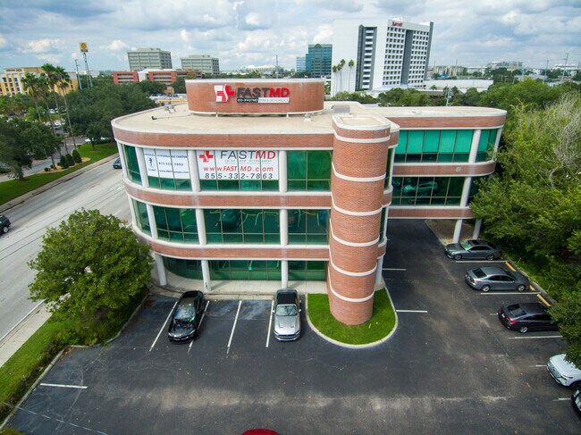 Plus de détails pour 701 N Westshore Blvd, Tampa, FL - Coworking à louer