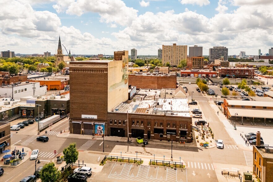 1482 Adelaide St, Detroit, MI à vendre - Photo du bâtiment - Image 2 de 5