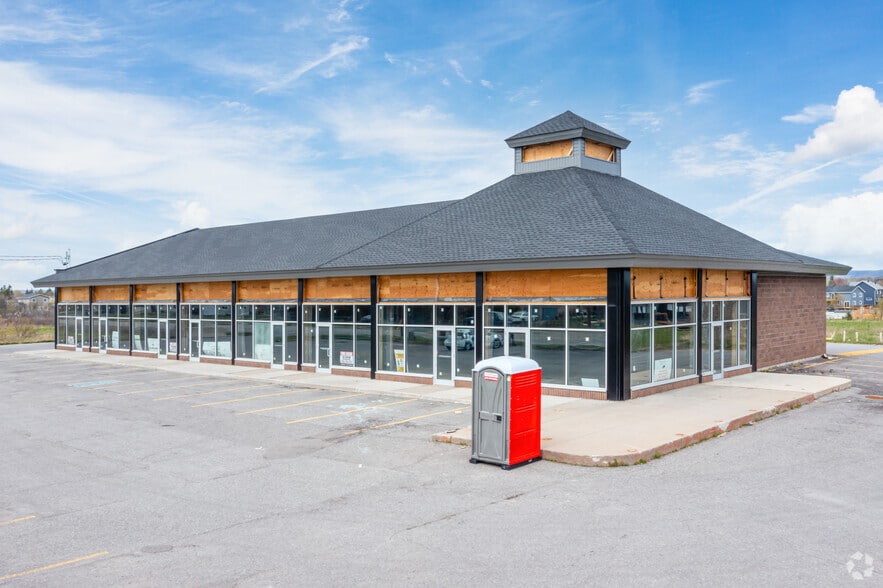 2808 Dunrobin Rd, Ottawa, ON for sale - Building Photo - Image 1 of 1