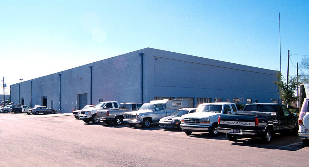 5401 E Washington St, Phoenix, AZ à louer - Autre - Image 2 de 3