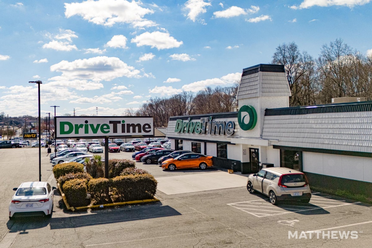 1370 Peters Creek Pky, Winston-Salem, NC for sale Primary Photo- Image 1 of 4