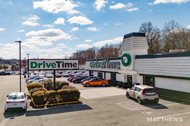 More details for 1370 Peters Creek Pky, Winston-Salem, NC - Retail for Sale