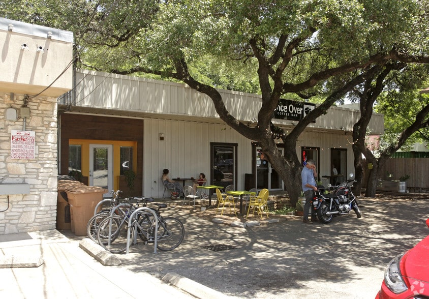 2009 S 1st St, Austin, TX for lease - Building Photo - Image 3 of 9