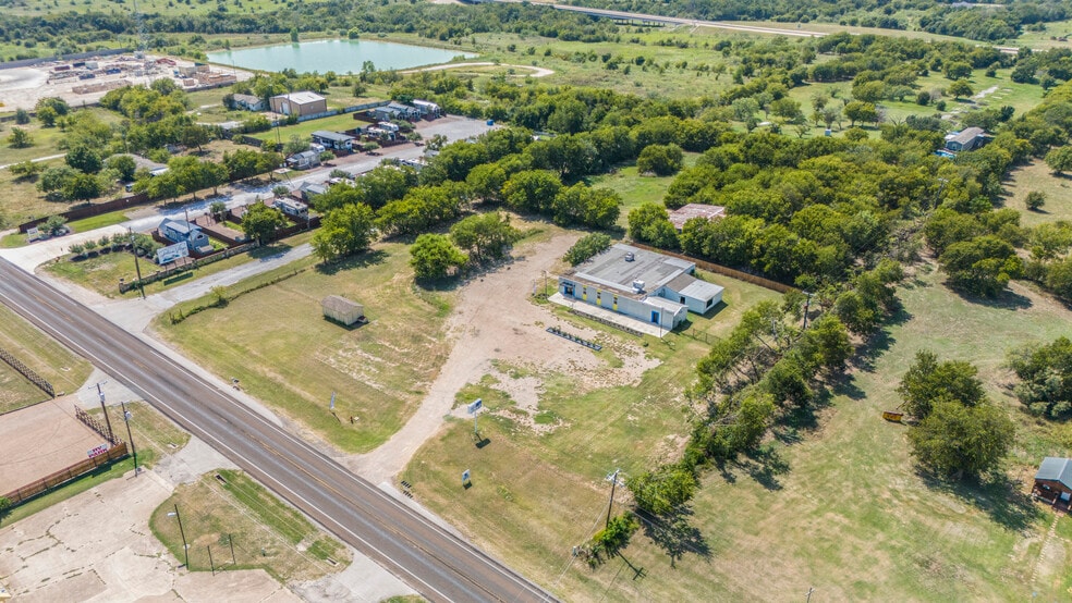 10401 Fm 1902, Crowley, TX for sale - Building Photo - Image 3 of 22