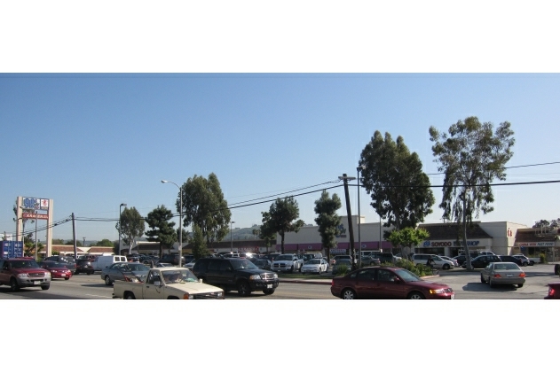 15860-15882 Gale Ave, Hacienda Heights, CA for lease - Primary Photo - Image 2 of 2