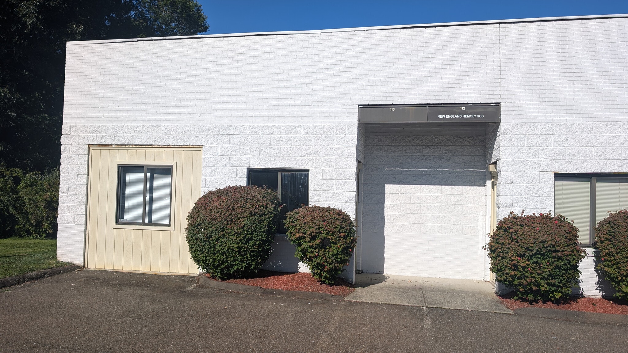 11 Sycamore Way, Branford, CT for lease Building Photo- Image 1 of 18