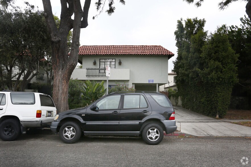3344 Mentone Ave, Los Angeles, CA à vendre - Photo du bâtiment - Image 3 de 9