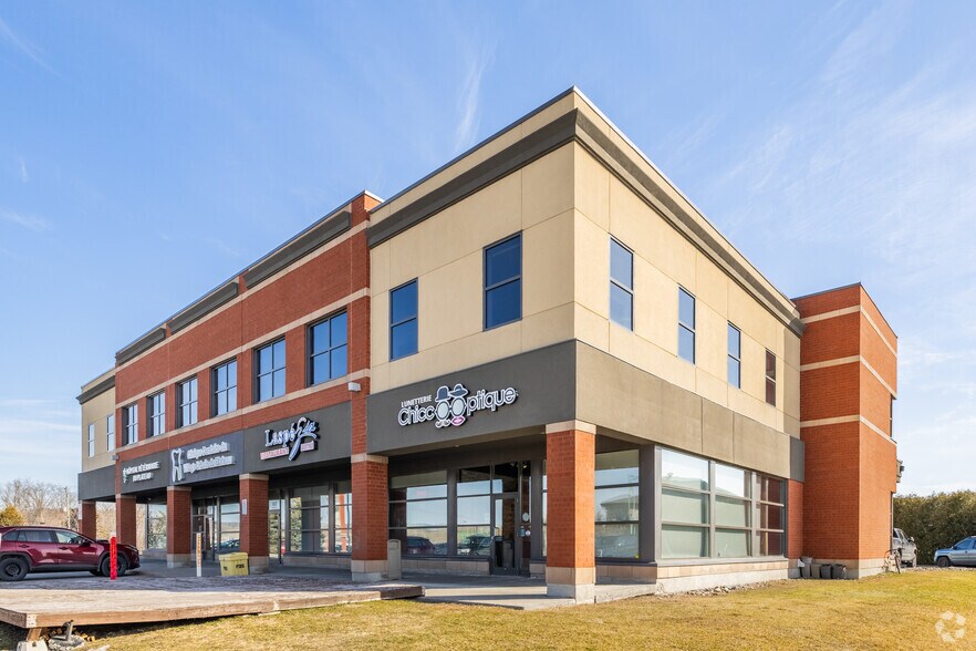 147 Boul D'europe, Gatineau, QC for sale - Primary Photo - Image 1 of 1