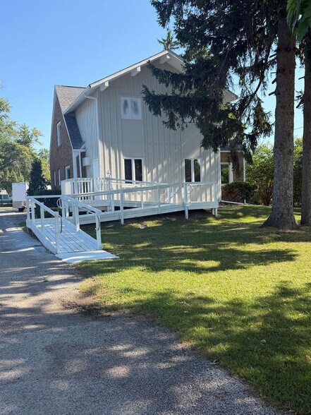 4058 State St, Saginaw, MI à vendre - Photo du bâtiment - Image 2 de 12