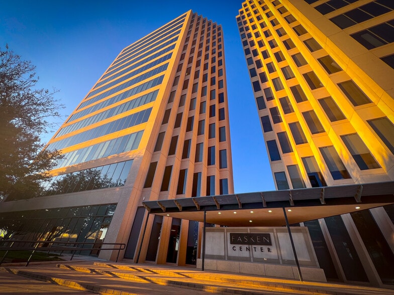 500-550 W Texas Ave, Midland, TX for lease - Building Photo - Image 2 of 18