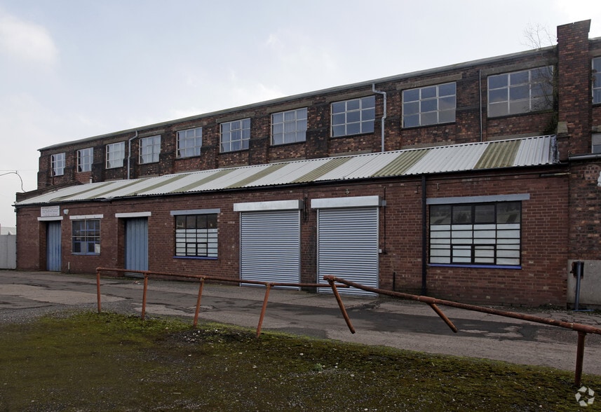 Sunbeam St, Wolverhampton for lease - Primary Photo - Image 1 of 2