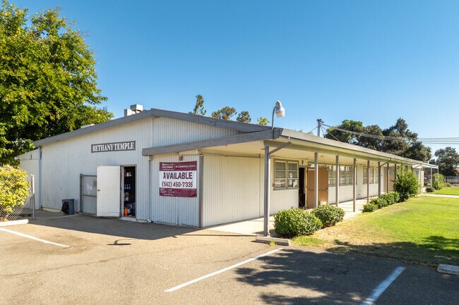 Plus de détails pour 3635 Calaveras Ave, Stockton, CA - Spécialité à vendre