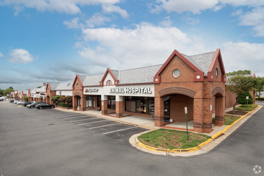 14200-14220 Centreville Sq, Centreville, VA for lease - Building Photo - Image 1 of 16