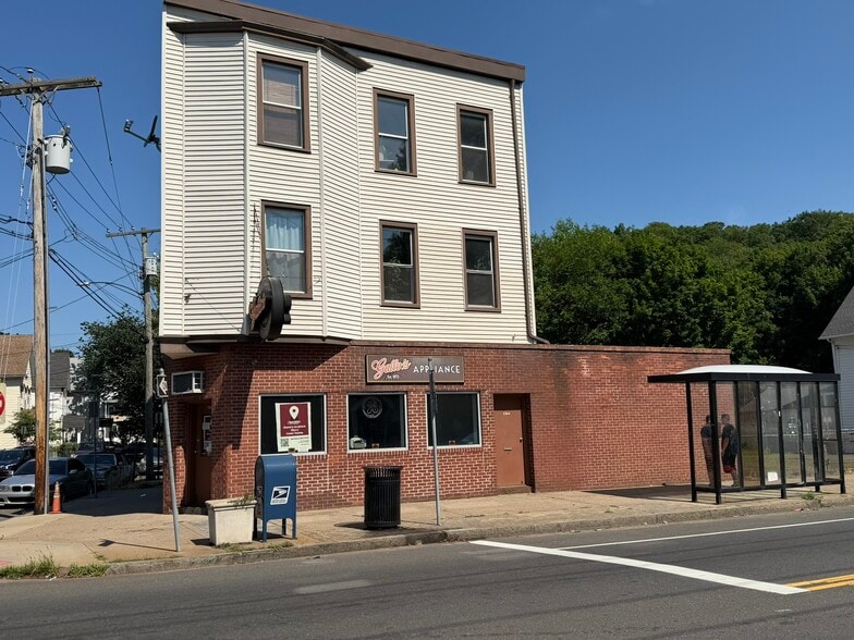 1362 State St, New Haven, CT for sale - Building Photo - Image 2 of 22