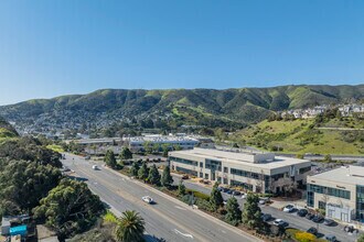 3280 Bayshore Blvd, Brisbane, CA - AERIAL map view