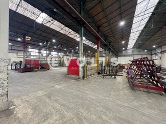 Plus de détails pour 225 Avenue Des Marronniers, Bourgoin-Jallieu - Flex à vendre