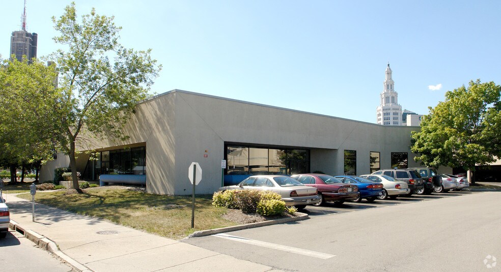 90 Broadway, Buffalo, NY for lease - Primary Photo - Image 1 of 30