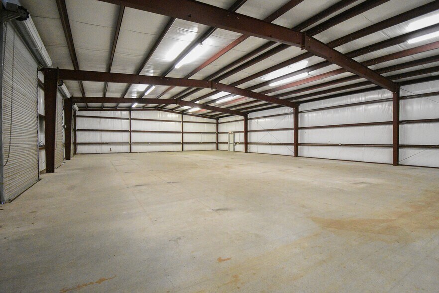 512 Hartman Rd, Victoria, TX à vendre - Photo intérieure - Image 3 de 12