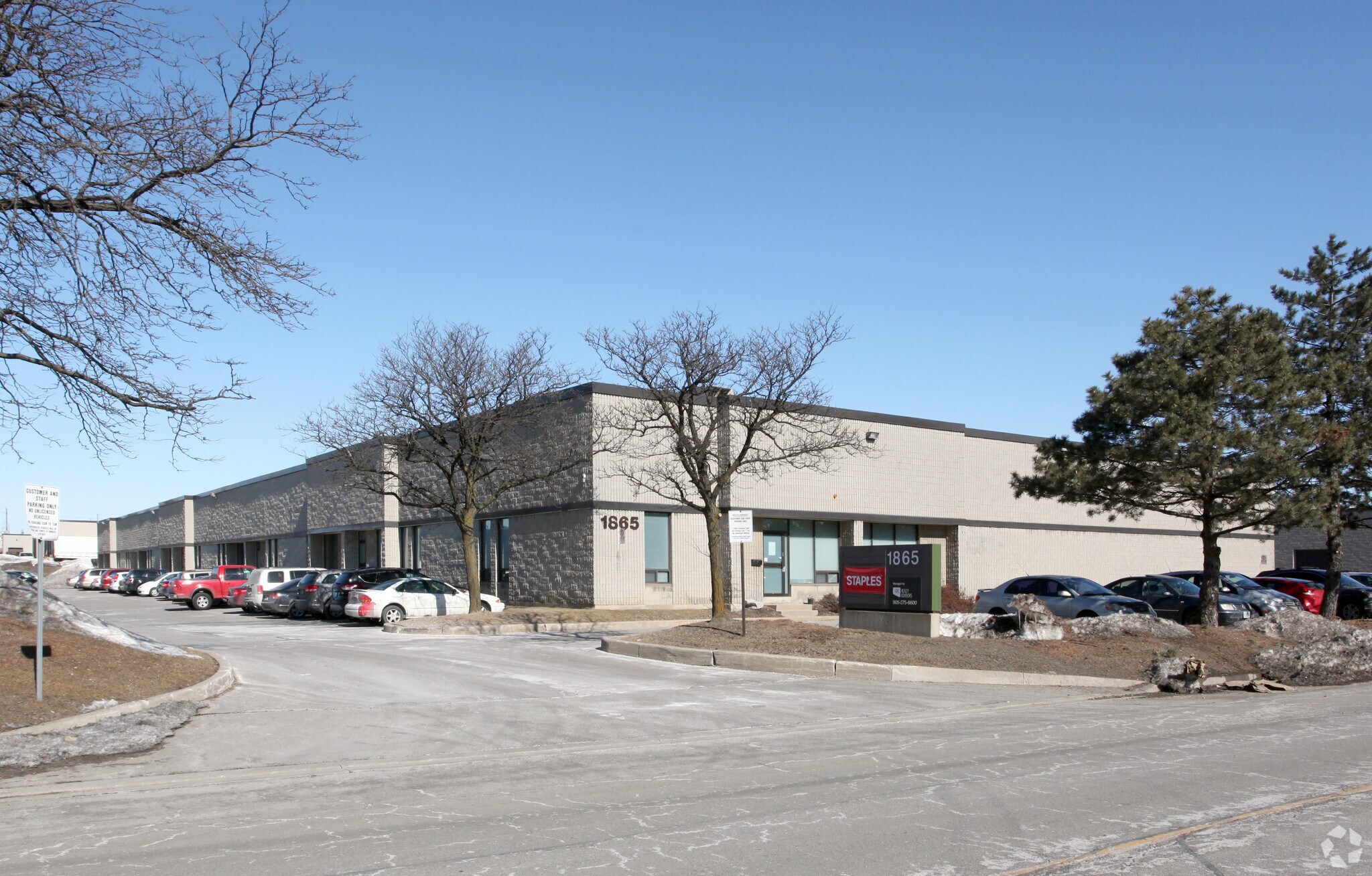 1865 Meyerside Dr, Mississauga, ON à vendre Photo principale- Image 1 de 1