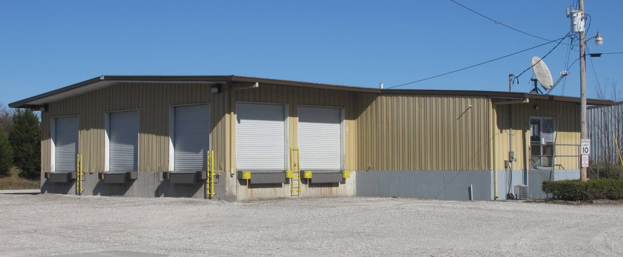 1301 E Harvester Rd, Columbia, MO for lease Primary Photo- Image 1 of 2