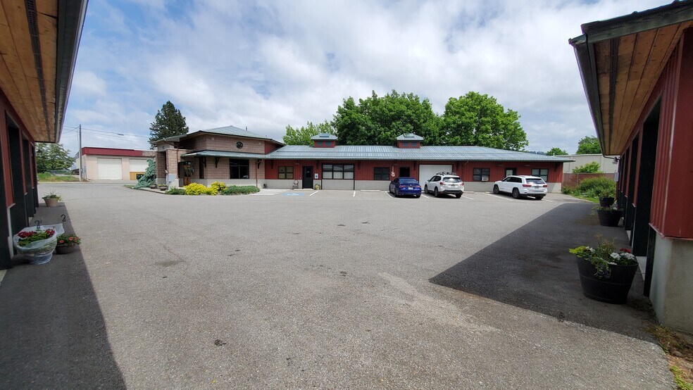 112 E Hazel Ave, Coeur d'Alene, ID for lease - Building Photo - Image 2 of 2