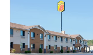 Plus de détails pour 102 Duke Dr, Ripley, WV - Services hôteliers à vendre