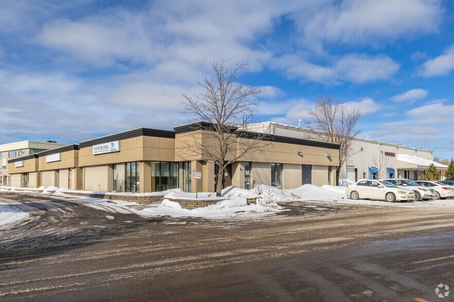 130 Rue Jean-Proulx, Gatineau, QC à louer - Photo principale - Image 1 de 2