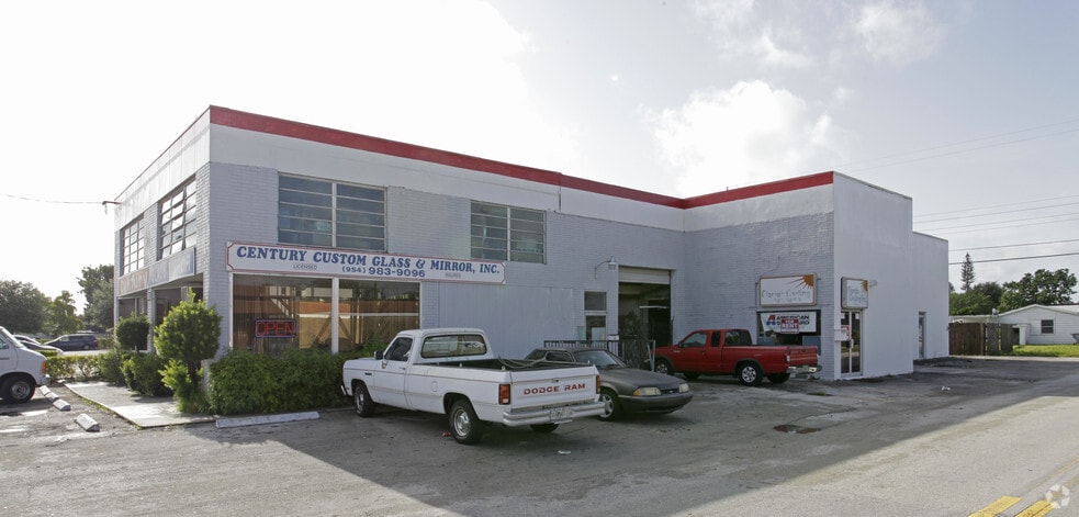 5888 Johnson St, Hollywood, FL for lease - Building Photo - Image 2 of 4