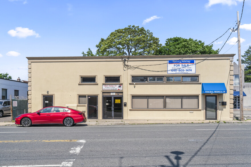 172-174 Herricks Rd, Mineola, NY for sale - Building Photo - Image 2 of 18