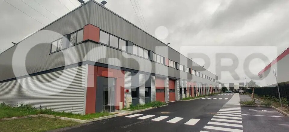 Flex dans Corbeil-Essonnes à louer - Photo du bâtiment - Image 3 de 9