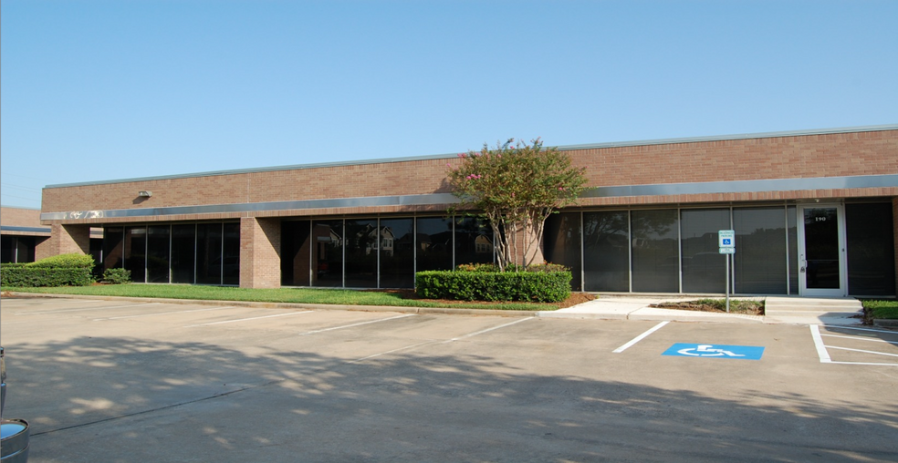 211-285 W Airtex Blvd, Houston, TX à louer - Photo du b timent - Image 3 de 10