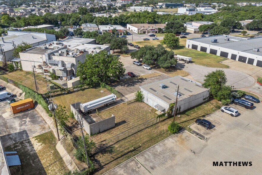 8107 Altoga Dr, Austin, TX à louer - Photo du bâtiment - Image 2 de 5