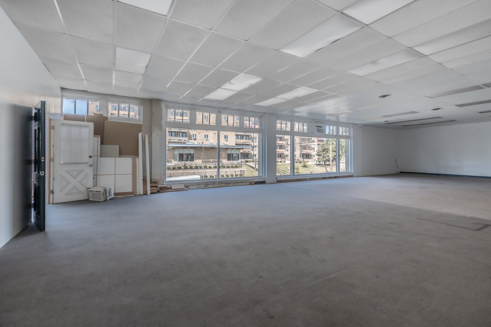 1518 W Walnut St, Allentown, PA for lease Interior Photo- Image 1 of 4