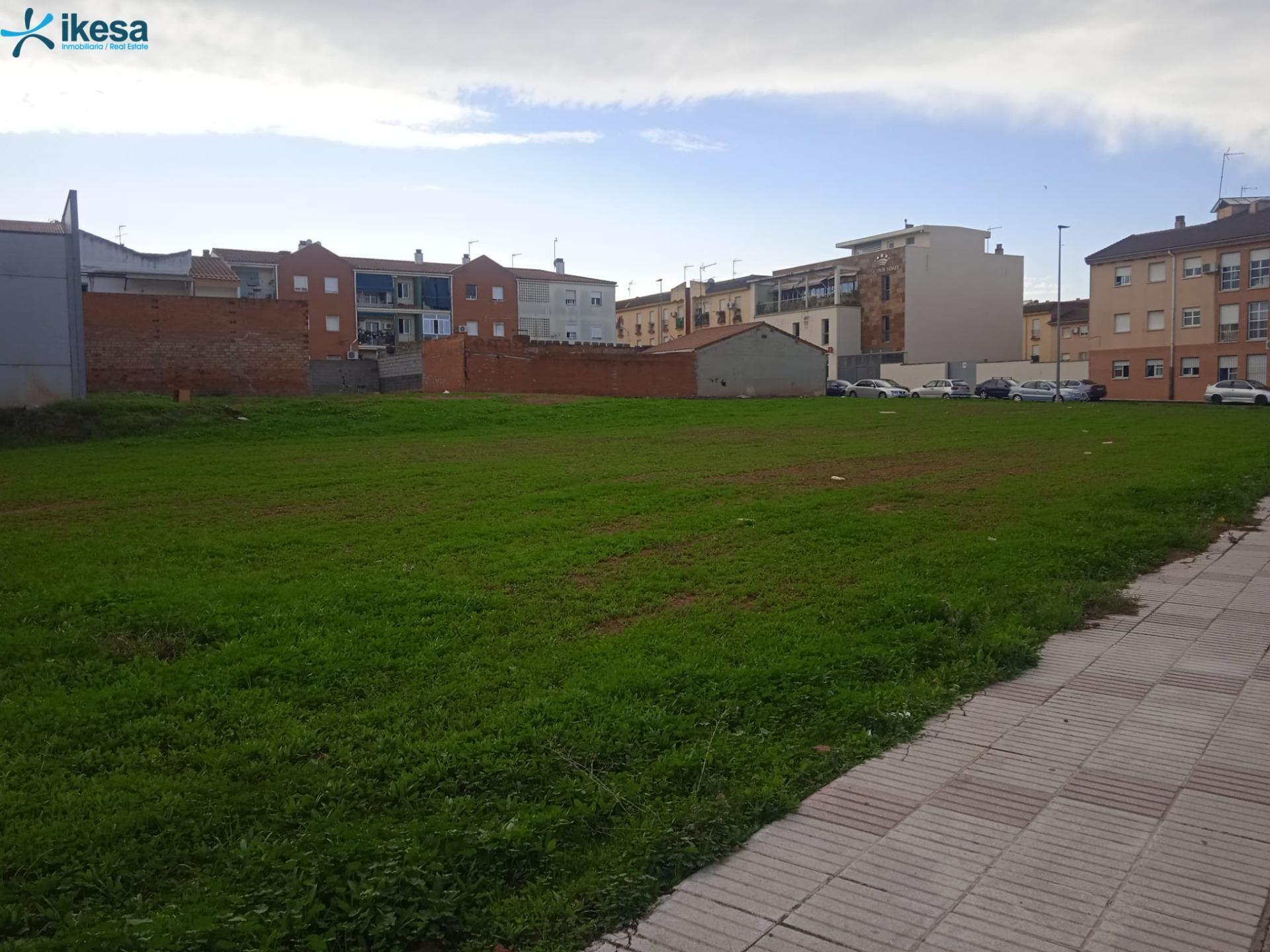 Land in Don Benito, Badajoz for sale Building Photo- Image 1 of 7
