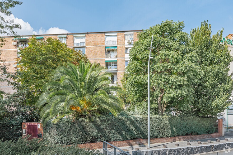 Avenida Manzanares, 4, Madrid, Madrid for lease - Primary Photo - Image 1 of 3