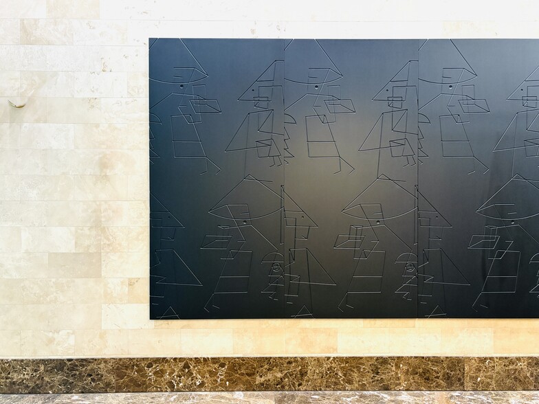 252 W 38th St, New York, NY à louer - Photo du bâtiment - Image 3 de 12