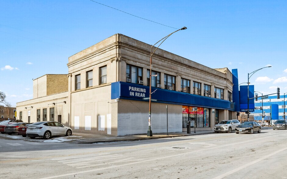 2958 N Milwaukee Ave, Chicago, IL à vendre - Photo du bâtiment - Image 2 de 3