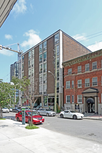 100 Gloucester St, Ottawa, ON à louer - Photo du bâtiment - Image 2 de 3