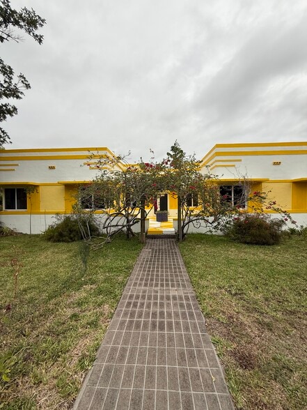 401-403 NE 14th Ave, Fort Lauderdale, FL for sale - Building Photo - Image 2 of 15